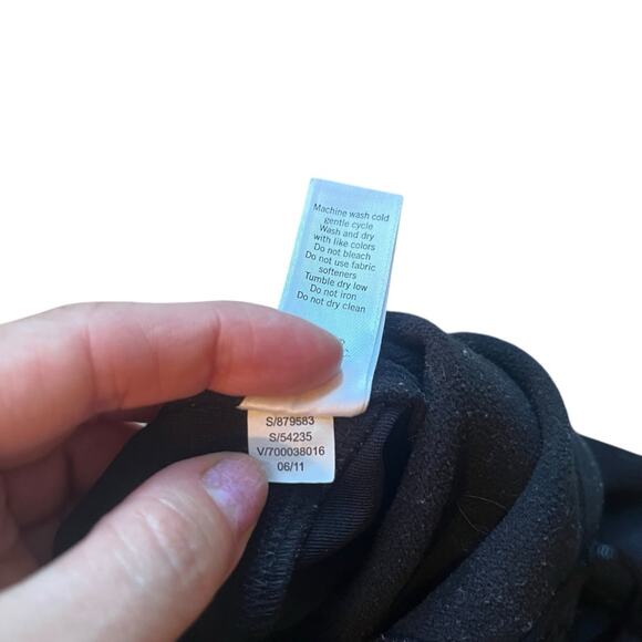 Athleta Wind Warrior Leggings Zip Ankle Full Length Mid Rise Black Small Tall ST - Picture 11 of 12